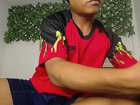 Snapshot of nedd_master chatting on February 17, 2026, 5:15 am nedd master online show from February 17, 2026, 5:15 am