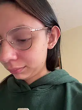 Bonniepark online show from November 6, 2025, 12:39 pm