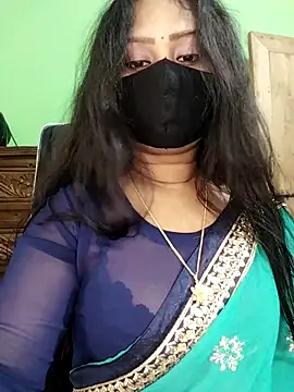 Idhika Paul online show from March 2, 2026, 6:36 am