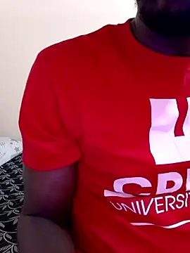 MaskedGQ online show from October 19, 2025, 10:27 am