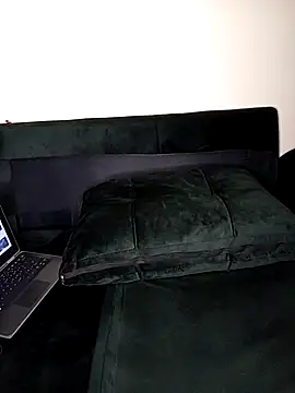 Snapshot of MaskedGQ chatting on February 9, 2026, 11:53 pm MaskedGQ online show from February 9, 2026, 11:53 pm