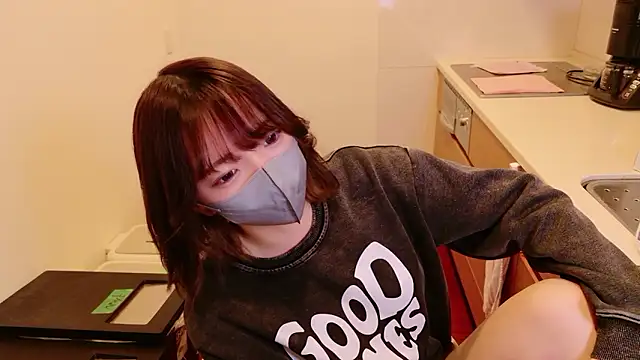 Snapshot of ranran_ch chatting on February 21, 2026, 12:33 am ranran ch online show from February 21, 2026, 12:33 am