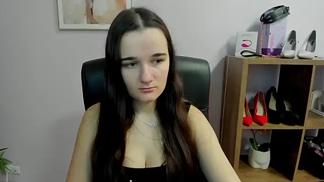 Snapshot of KateDelight chatting on February 1, 2026, 8:13 am KateDelight online show from February 1, 2026, 8:13 am