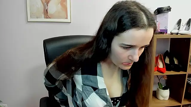 Snapshot of KateDelight chatting on February 28, 2026, 8:04 am KateDelight online show from February 28, 2026, 8:04 am