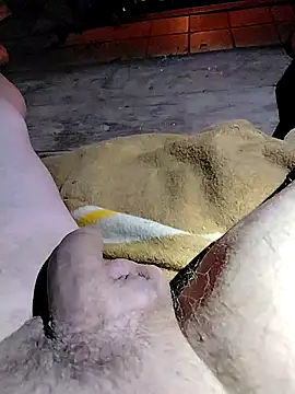 prcalek19 online show from November 21, 2025, 6:28 pm