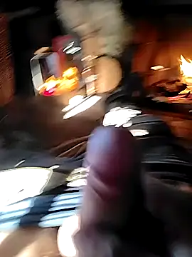 prcalek19 online show from November 23, 2025, 11:32 am