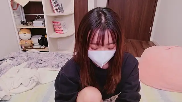 Snapshot of ayu_yu_xo chatting on March 10, 2026, 12:21 pm ayu yu xo online show from March 10, 2026, 12:21 pm