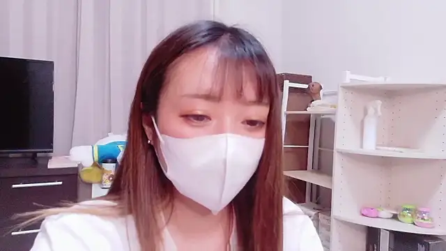 Snapshot of ayu_yu_xo chatting on May 14, 2026, 9:27 am ayu yu xo online show from May 14, 2026, 9:27 am