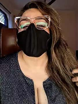 Snapshot of SEXY-Sardarni chatting on February 9, 2025, 6:11 am SEXY-Sardarni online show from February 9, 2025, 6:11 am