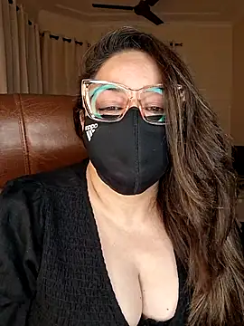 SEXY-Sardarni online show from May 28, 2026, 3:09 pm