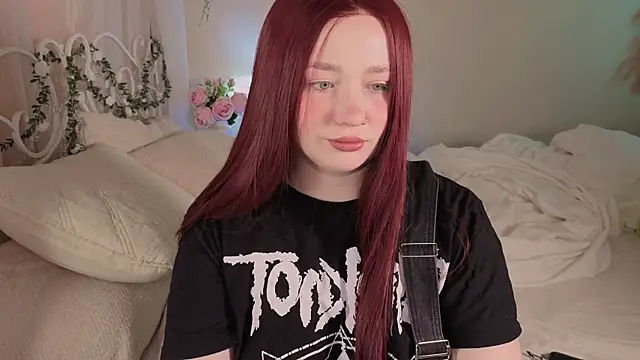 carolina elf online show from May 22, 2026, 5:25 am