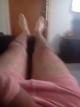 Snapshot of ale5858 chatting on January 15, 2026, 12:54 pm ale5858 online show from January 15, 2026, 12:54 pm