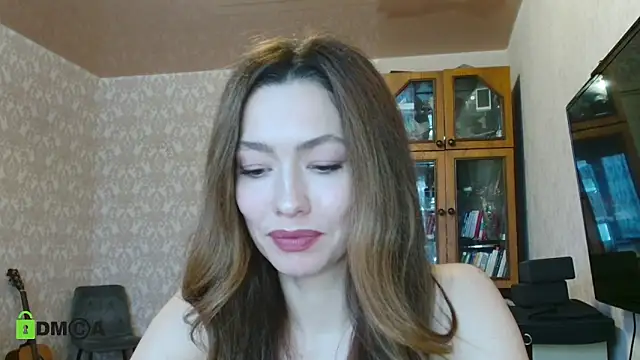 alicia spicy online show from December 4, 2024, 6:44 am