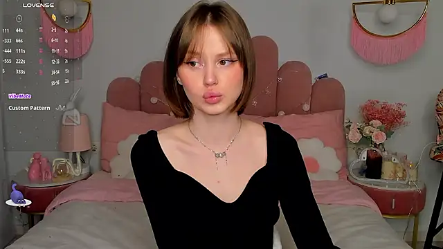 Snapshot of MaryLew chatting on February 3, 2026, 6:11 am MaryLew online show from February 3, 2026, 6:11 am