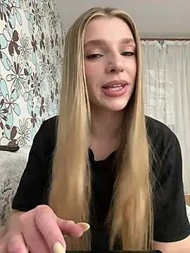 adel secret online show from April 28, 2026, 8:03 pm
