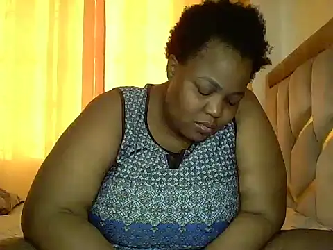 KINKYGIRL30 online show from October 5, 2025, 2:37 pm