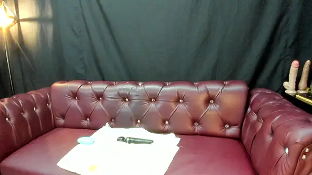 Snapshot of Charlotte__Brown_ chatting on February 7, 2025, 11:34 am Charlotte Brown online show from February 7, 2025, 11:34 am