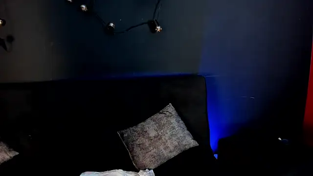 Snapshot of Charlotte__Brown_ chatting on February 17, 2025, 1:42 pm Charlotte Brown online show from February 17, 2025, 1:42 pm