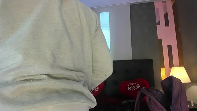 Snapshot of Charlotte__Brown_ chatting on October 2, 2025, 1:29 pm Charlotte Brown online show from October 2, 2025, 1:29 pm