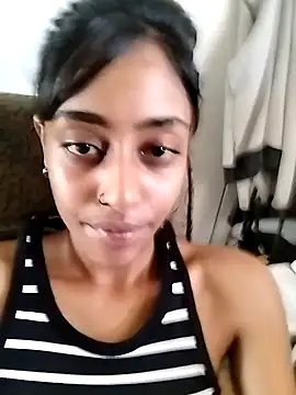 cleopatra-phaedra online show from December 26, 2024, 1:43 pm