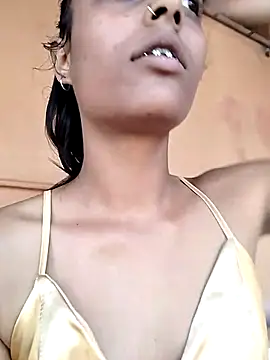 cleopatra-phaedra online show from March 6, 2025, 2:40 pm