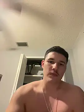 Shaded24 online show from December 5, 2025, 8:23 am