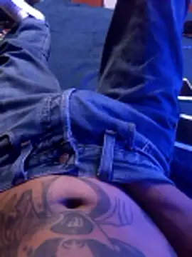 Snapshot of mivergateculeabienrico chatting on March 7, 2026, 4:53 am mivergateculeabienrico online show from March 7, 2026, 4:53 am