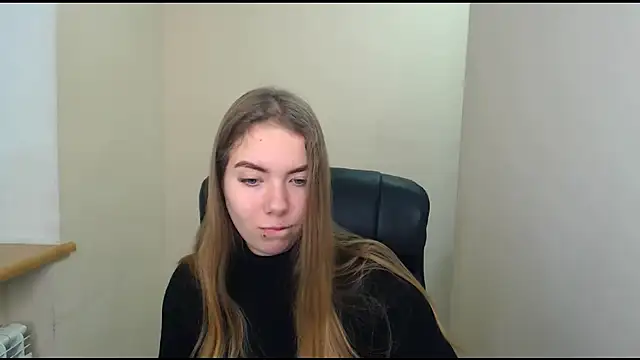 Snapshot of zoey_deuttch chatting on December 5, 2024, 7:16 am zoey deuttch online show from December 5, 2024, 7:16 am