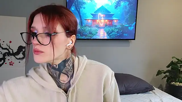 Snapshot of SophieInkk chatting on November 8, 2025, 8:03 am SophieInkk online show from November 8, 2025, 8:03 am