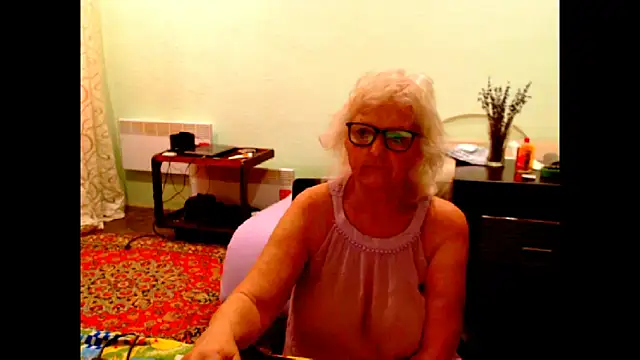 Natali7634 online show from June 20, 2026, 4:15 am
