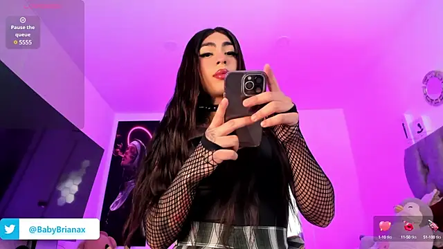 babybriexxx online show from February 27, 2025, 1:16 am