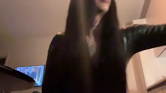 babybriexxx online show from October 20, 2025, 10:21 pm