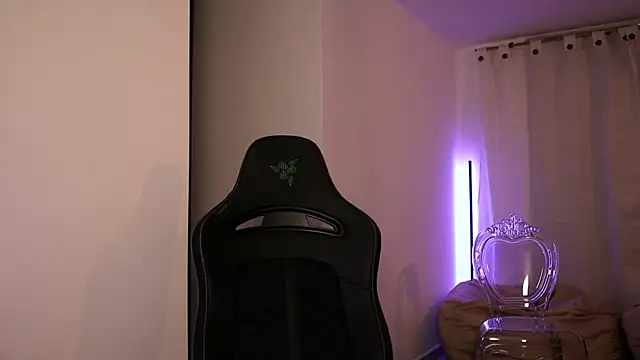 Snapshot of MarianaBranzz chatting on February 5, 2026, 3:00 am MarianaBranzz online show from February 5, 2026, 3:00 am