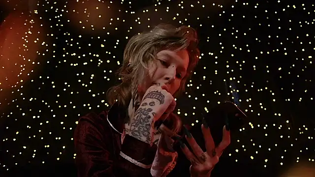 Snapshot of Littlespacemouse chatting on February 24, 2026, 9:18 am Littlespacemouse online show from February 24, 2026, 9:18 am