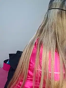 titiasexy online show from November 8, 2025, 1:22 pm