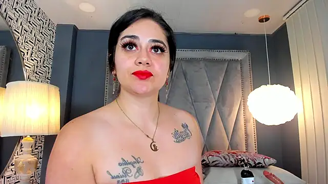 nahomi sweett online show from March 1, 2025, 5:38 pm