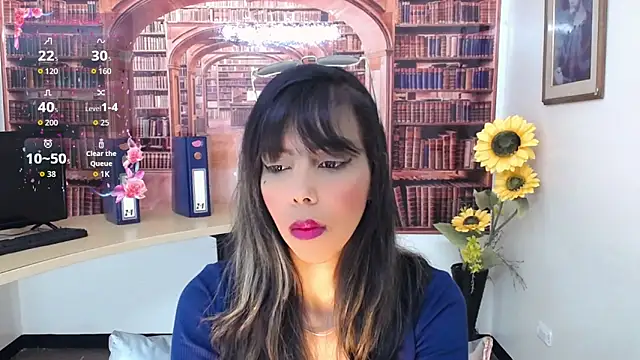 Snapshot of Catalella_Ar chatting on October 9, 2025, 3:15 am Catalella Ar online show from October 9, 2025, 3:15 am