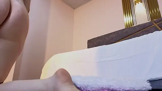 Emmaa Blonde online show from March 3, 2025, 5:39 pm