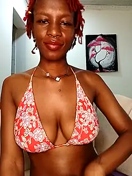 Ayrella02 online show from November 11, 2025, 11:27 pm