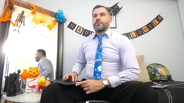 Snapshot of jonasbeards chatting on October 28, 2025, 3:04 pm jonasbeards online show from October 28, 2025, 3:04 pm