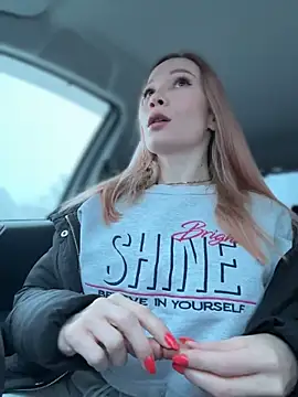 LavenderHot online show from February 20, 2026, 1:35 am