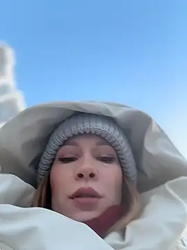 LavenderHot online show from March 1, 2026, 2:13 am