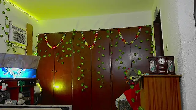 Snapshot of _jessica_rabbit chatting on January 7, 2026, 7:27 pm jessica rabbit online show from January 7, 2026, 7:27 pm