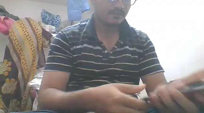 naughtymike0007 online show from January 7, 2025, 4:18 am