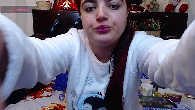 Snapshot of Anasunshine12 chatting on January 5, 2025, 3:11 am Anasunshine12 online show from January 5, 2025, 3:11 am