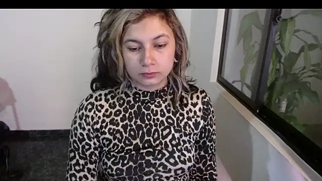 Snapshot of mailer_parsonss chatting on November 20, 2025, 5:12 pm mailer parsonss online show from November 20, 2025, 5:12 pm