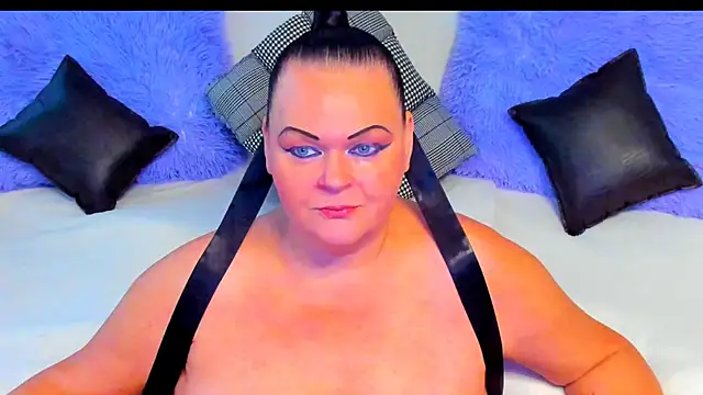 MilanaBiegert online show from November 5, 2025, 7:08 am