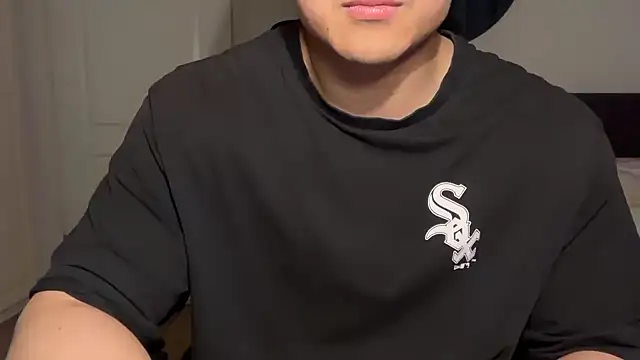 Snapshot of jungcock3210 chatting on November 4, 2025, 5:01 pm jungcock3210 online show from November 4, 2025, 5:01 pm