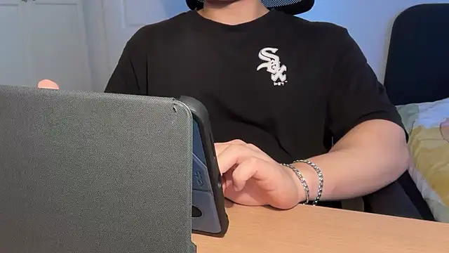 Snapshot of jungcock3210 chatting on November 21, 2025, 1:10 pm jungcock3210 online show from November 21, 2025, 1:10 pm