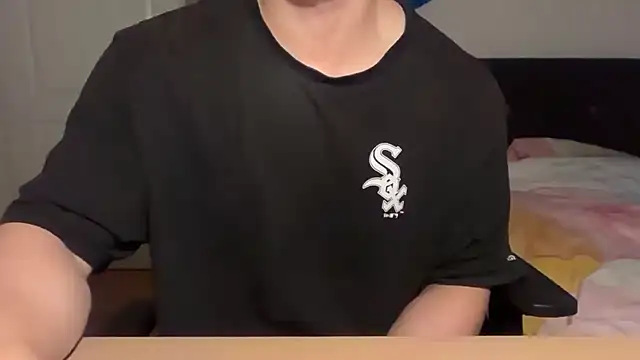 Snapshot of jungcock3210 chatting on November 25, 2025, 2:39 pm jungcock3210 online show from November 25, 2025, 2:39 pm